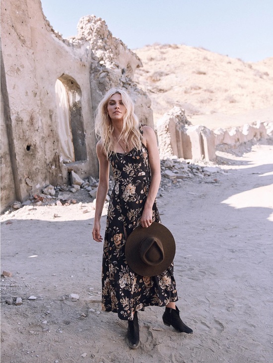 Spell Dresses & Skirts - Spell and the Gypsy Collective Rosa Maxi Dress in Coal EUC